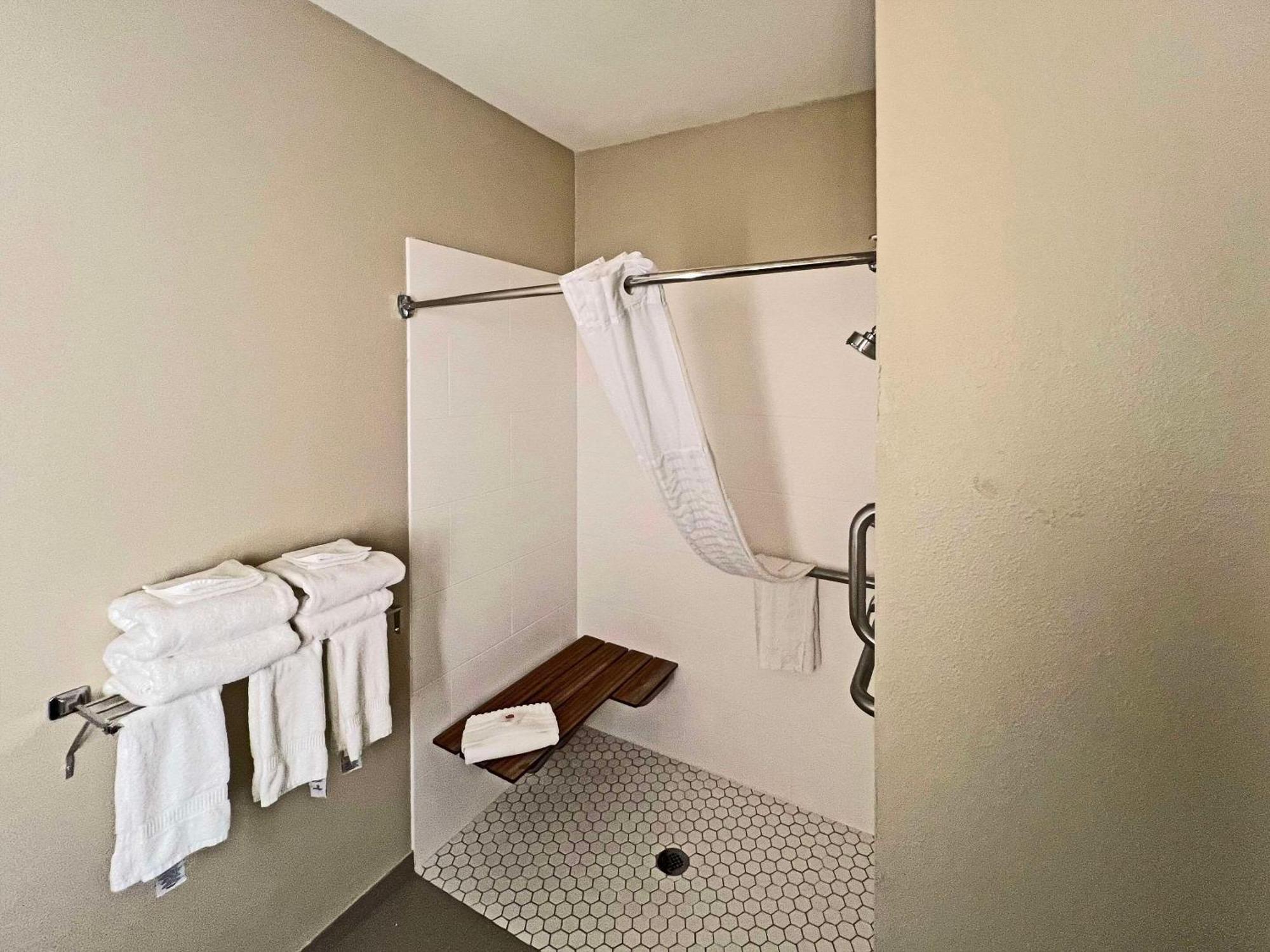 Comfort Suites Peoria Sports Complex Extérieur photo