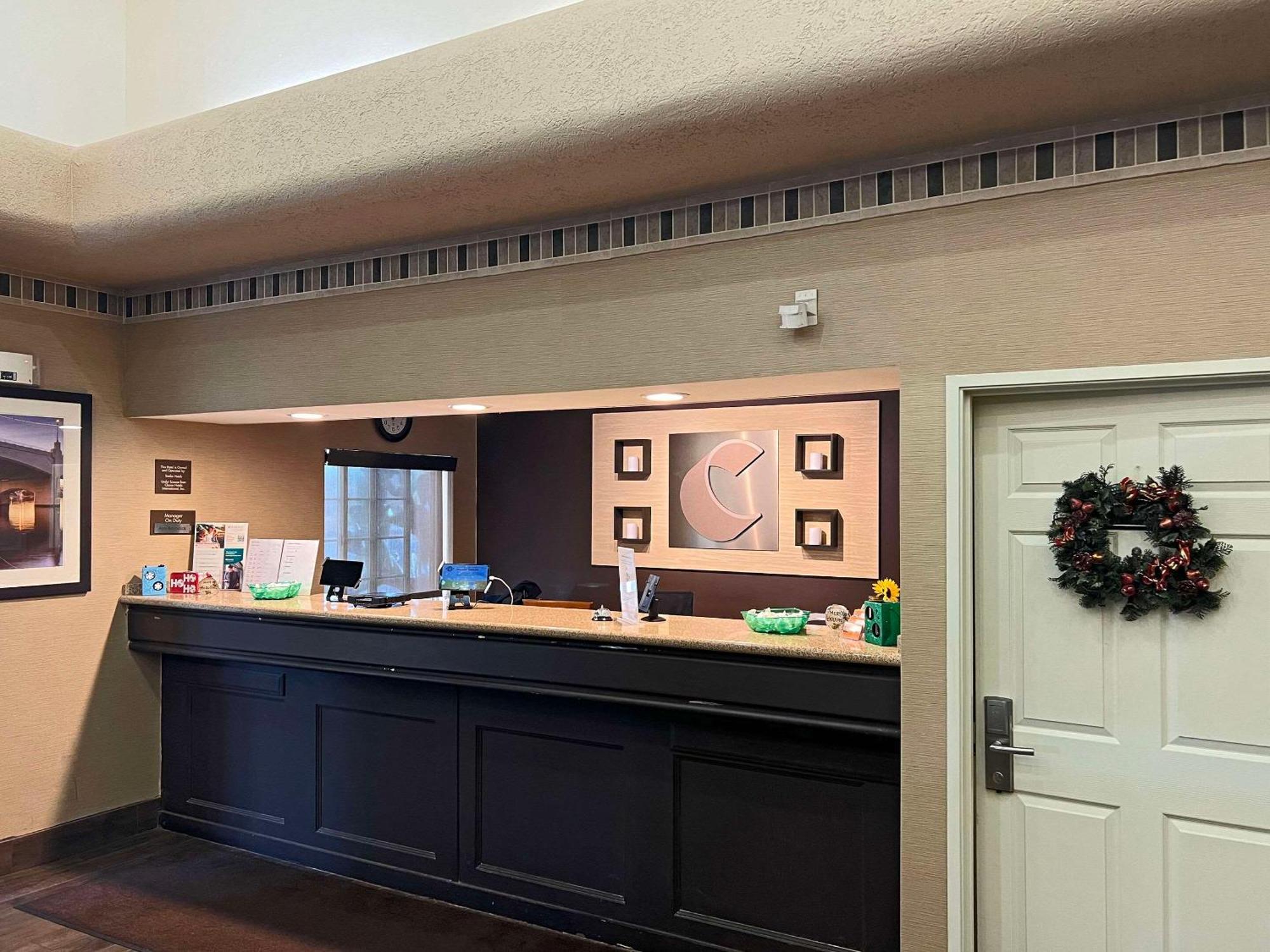 Comfort Suites Peoria Sports Complex Extérieur photo