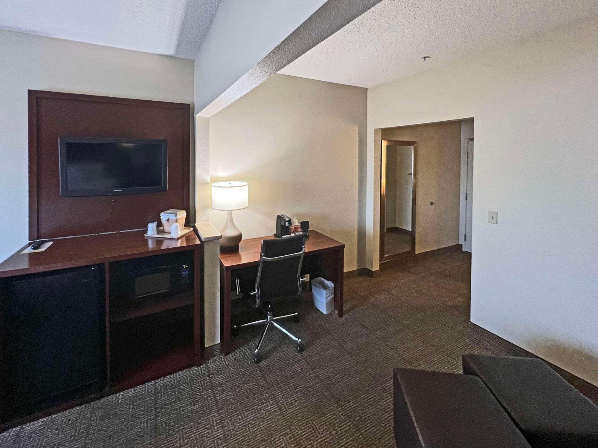 Comfort Suites Peoria Sports Complex Extérieur photo