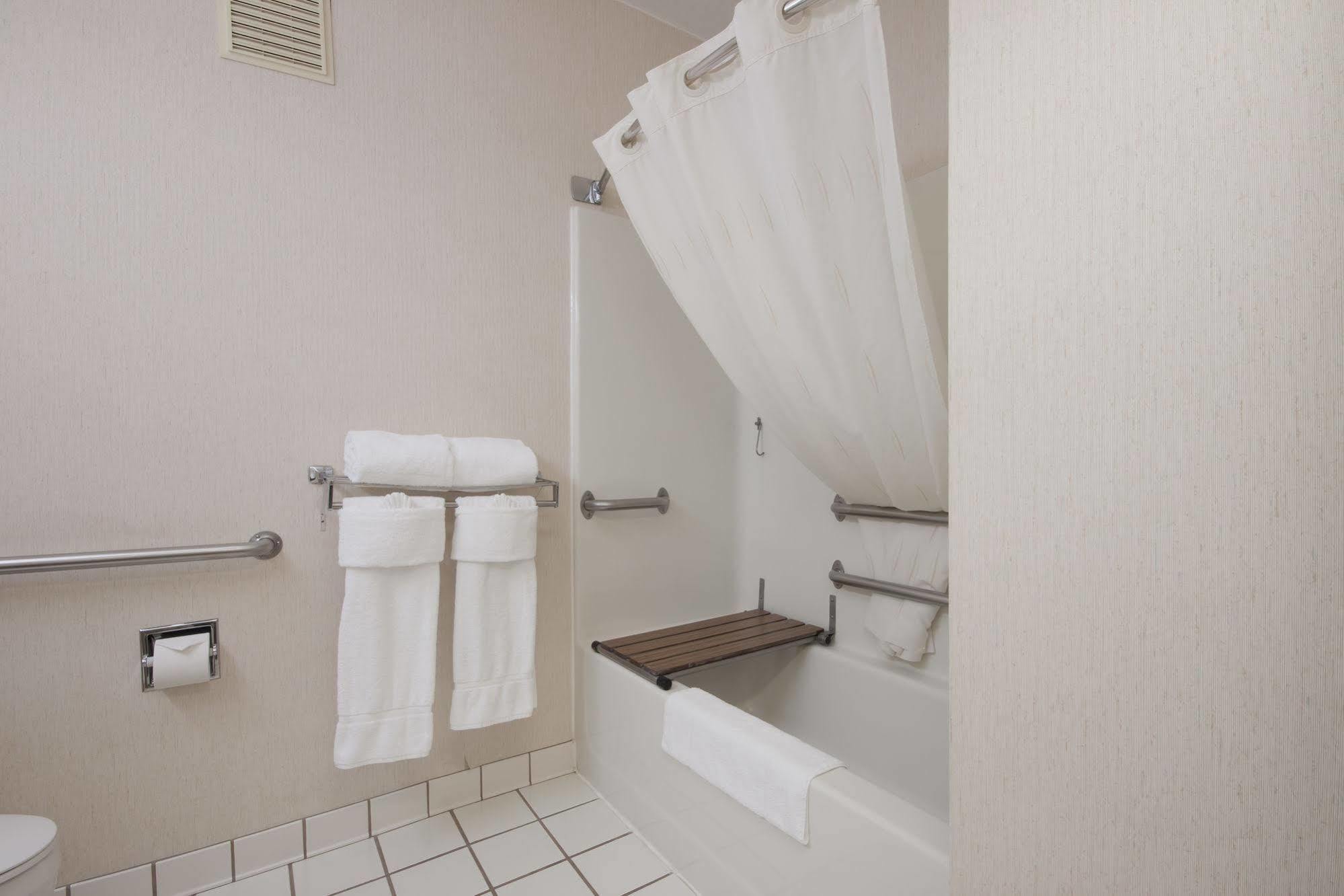 Comfort Suites Peoria Sports Complex Extérieur photo