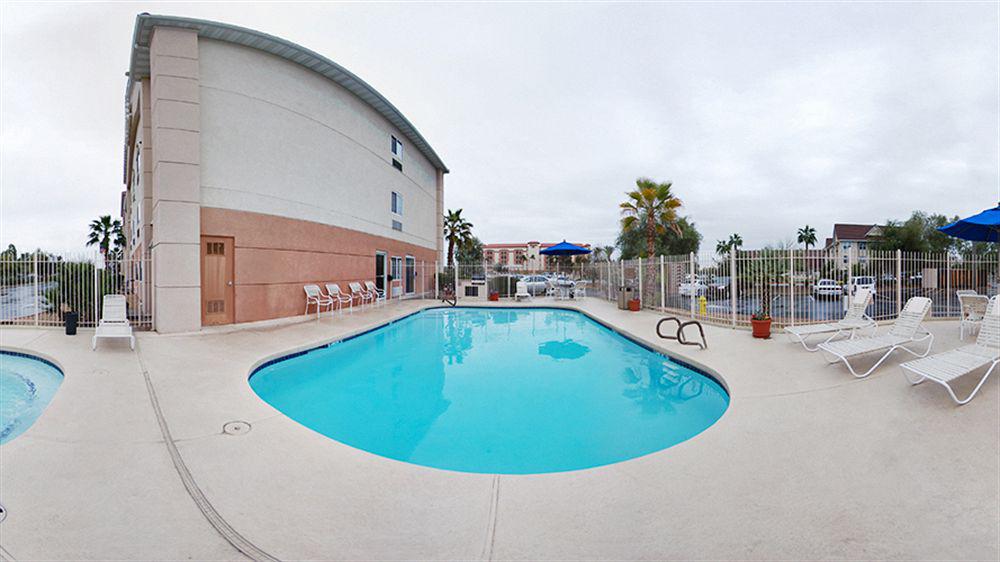 Comfort Suites Peoria Sports Complex Extérieur photo